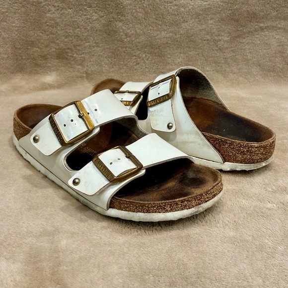 Birkenstock Shoes - Birkenstock Womens 38 / 7-7.5 Arizona Biko Flor Patent White Gold Buckle‎